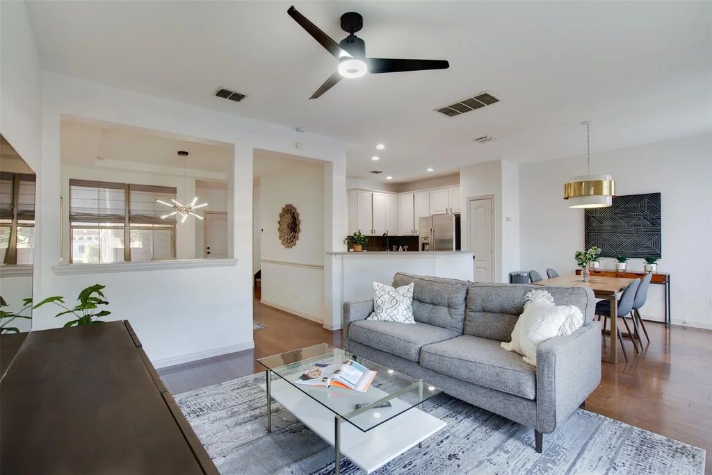 641 Gray Stone Lane, Richardson