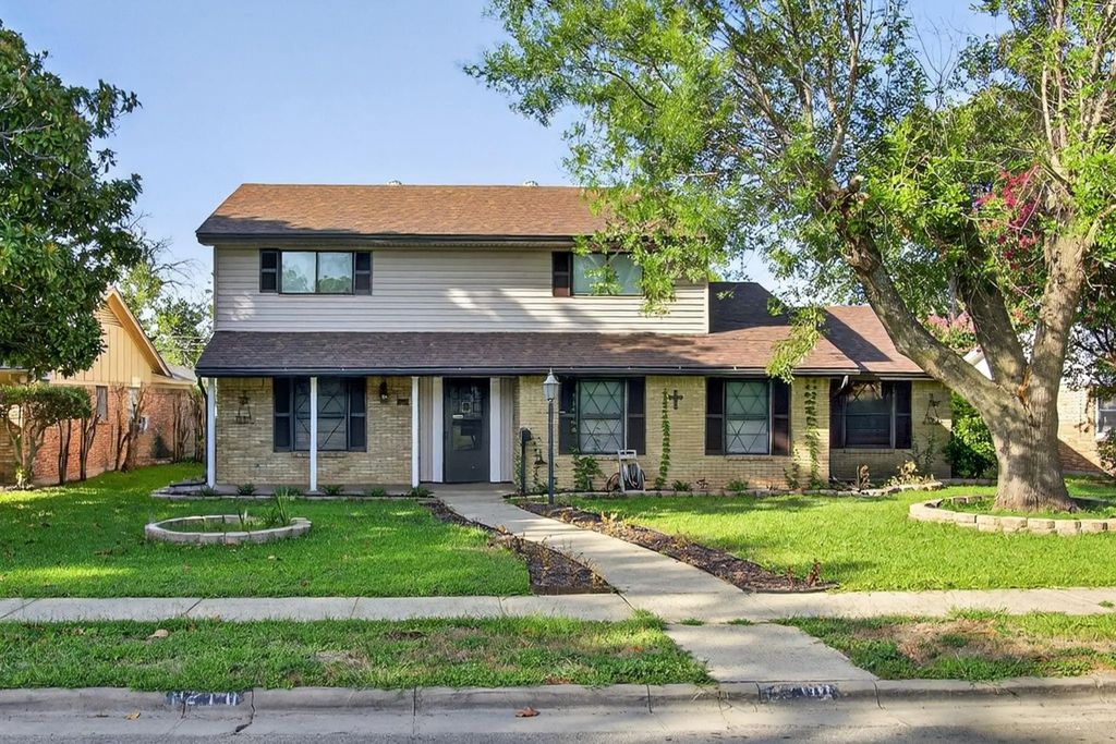 1210 Misty Glen Lane, Dallas