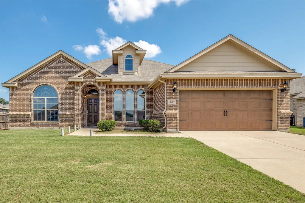 3717 Dutch Iris Lane, Forest Hill