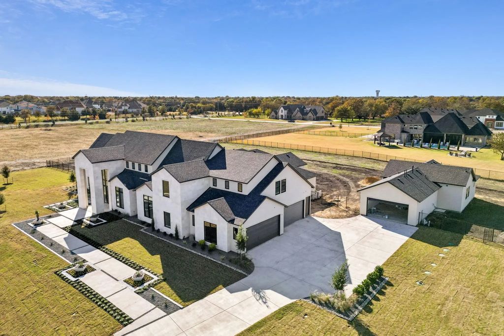 421 Calabrese Court, Fairview