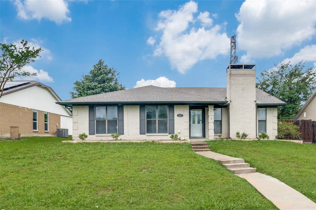 1617 Golden Grove Drive, Mesquite