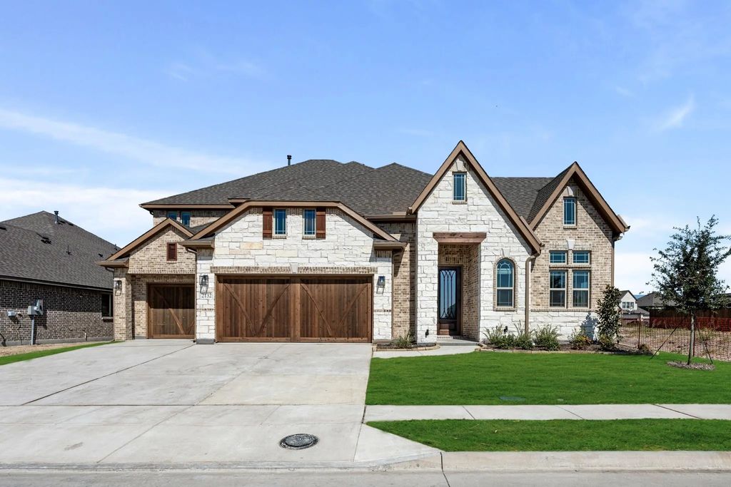 2132 Saint Annes Boulevard, Royse City