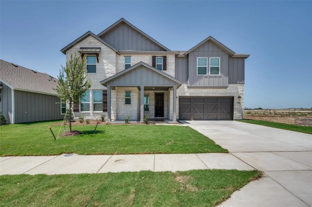 340 Fallbrook Drive, Aledo