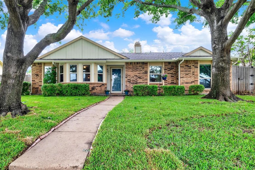1305 Jabbet Drive, Plano