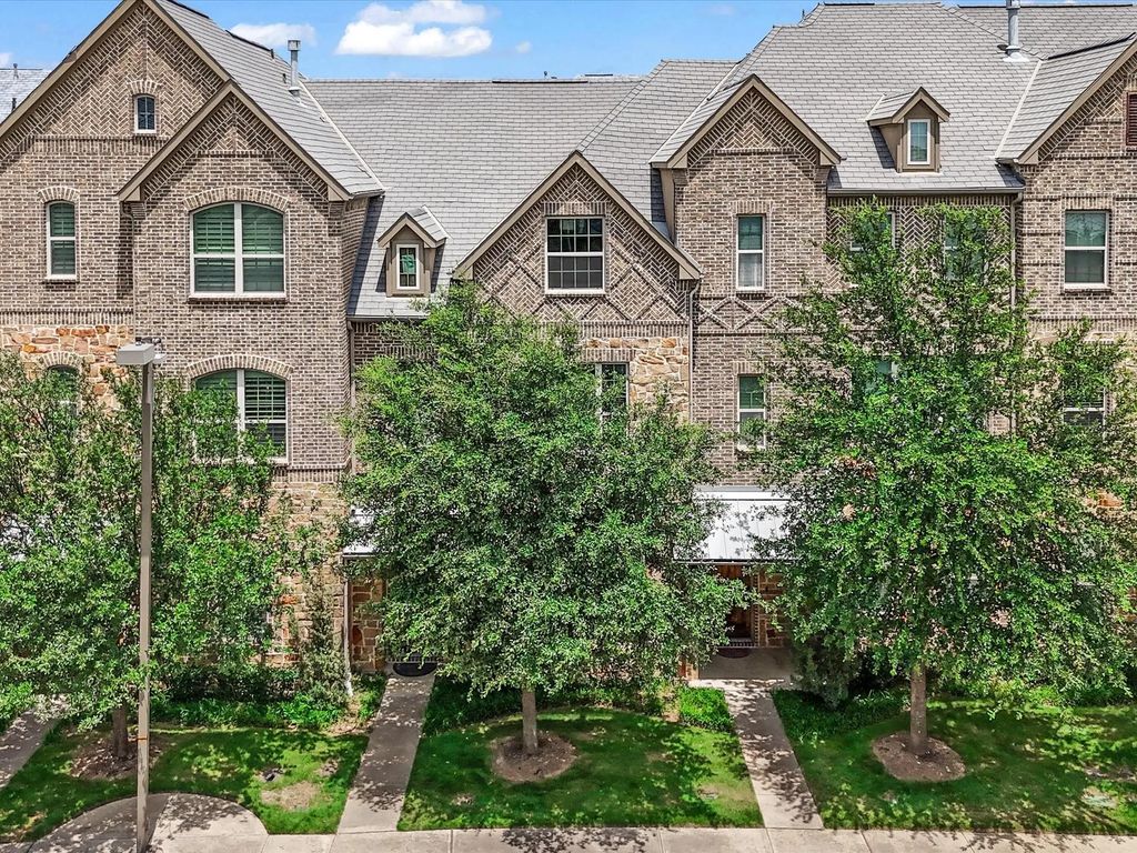 6462 Riviera Drive, Irving