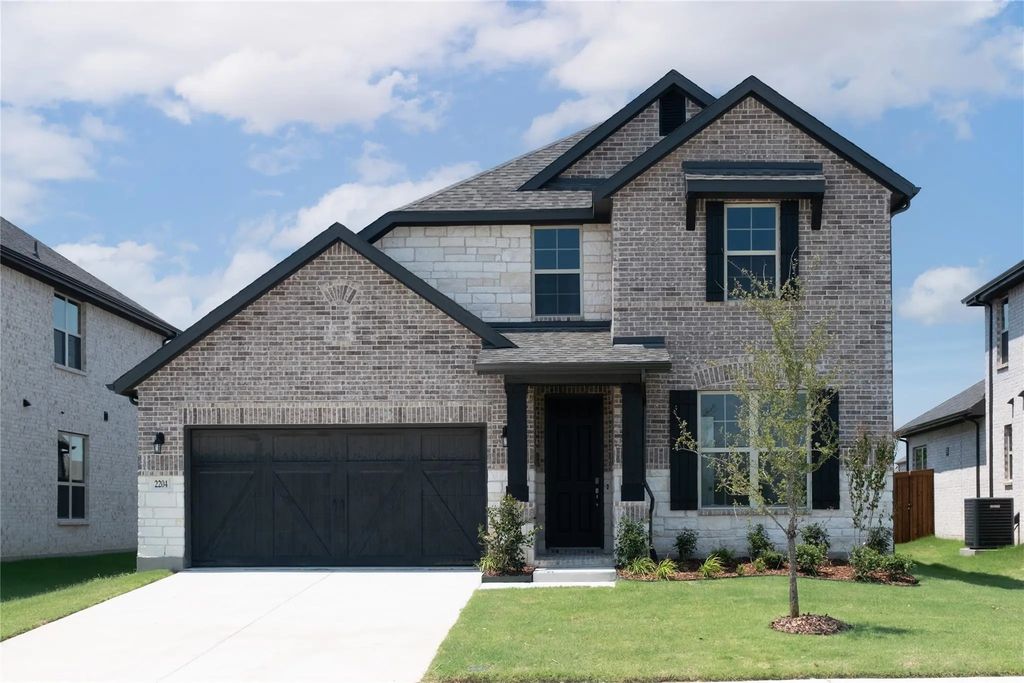 2204 Valencia Drive, Little Elm