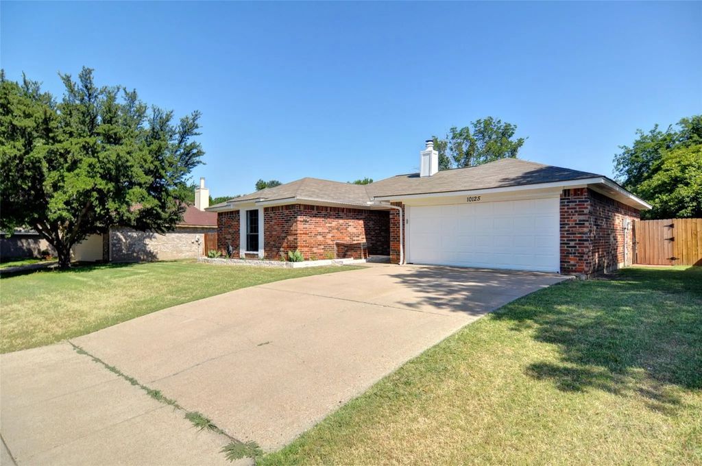 10125 Indian Mound Road, Fort Worth