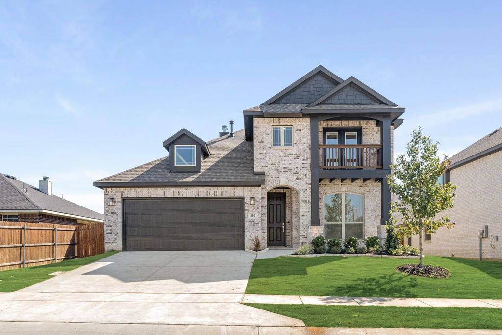 210 Seminole Trail, Alvarado