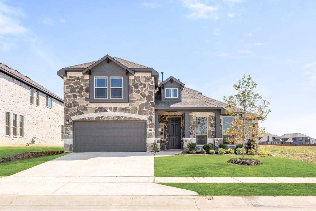212 Seminole Trail, Alvarado