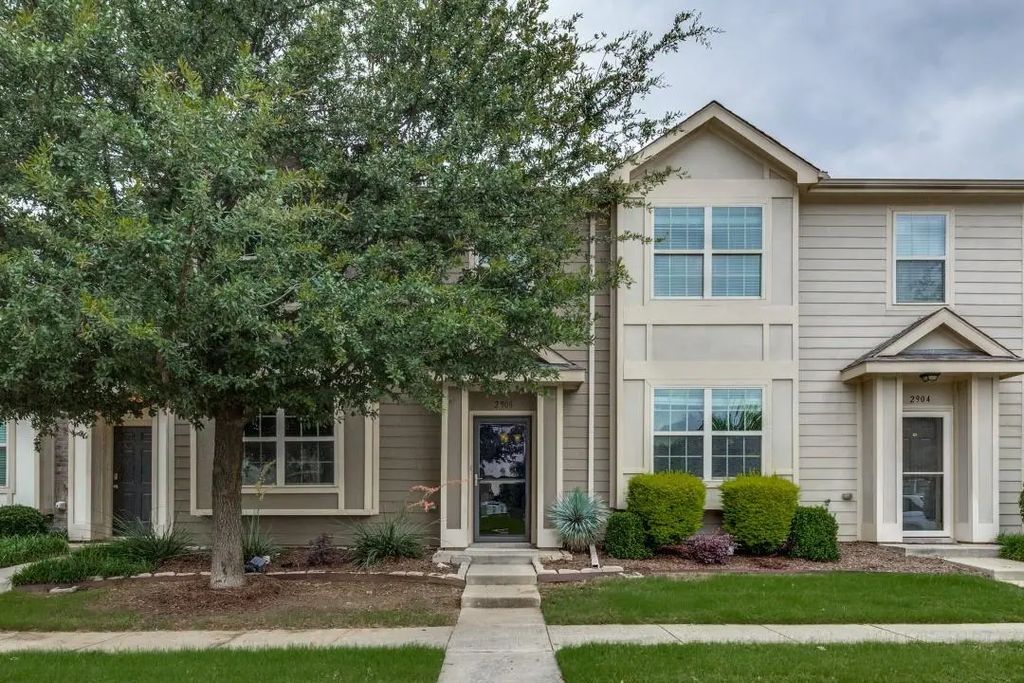 2908 Peyton Brook Drive, Fort Worth
