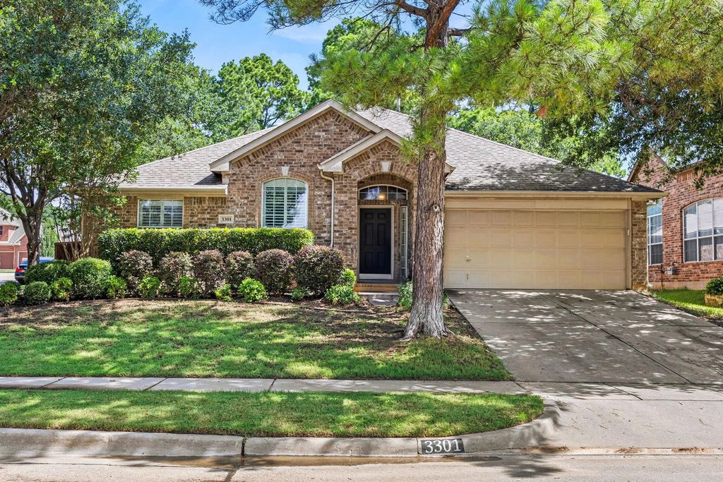 3301 Marymount Drive, Denton