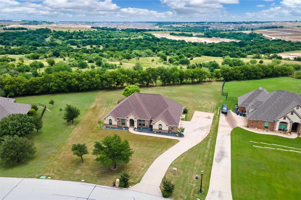 3217 S Bay Breeze Lane, Fort Worth