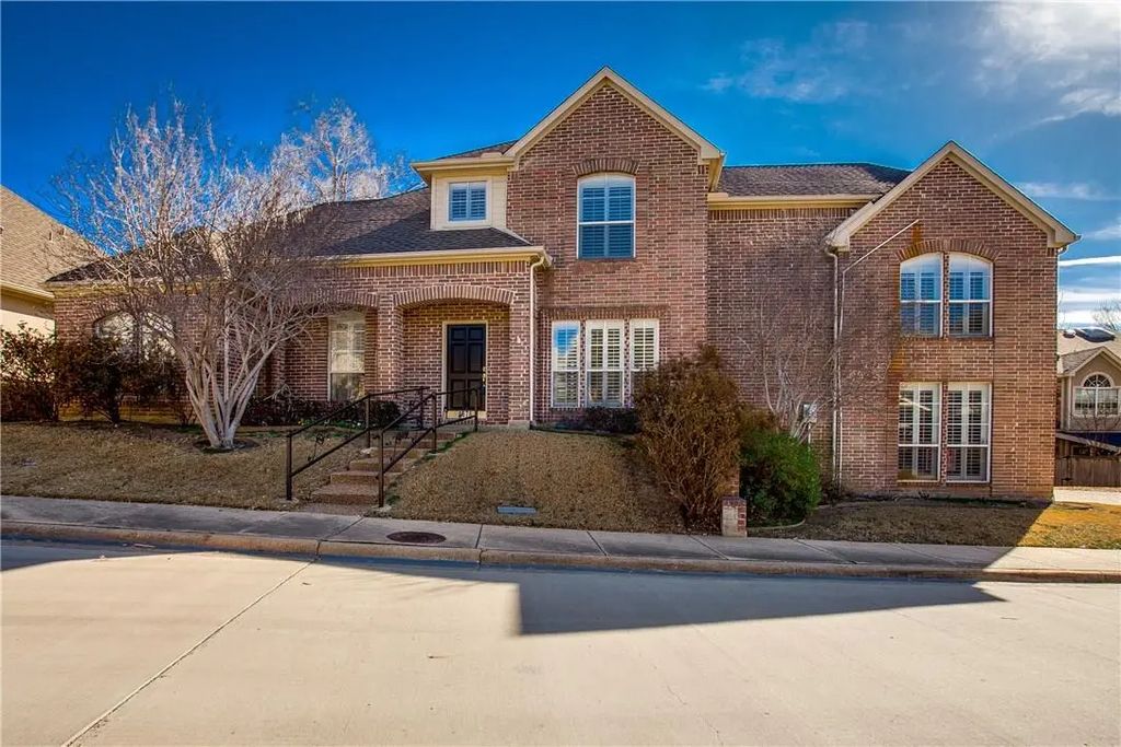 8678 Coppertowne Lane, Dallas
