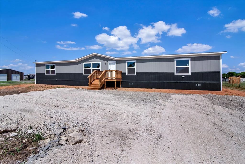 1221 Cr 4045, Ector