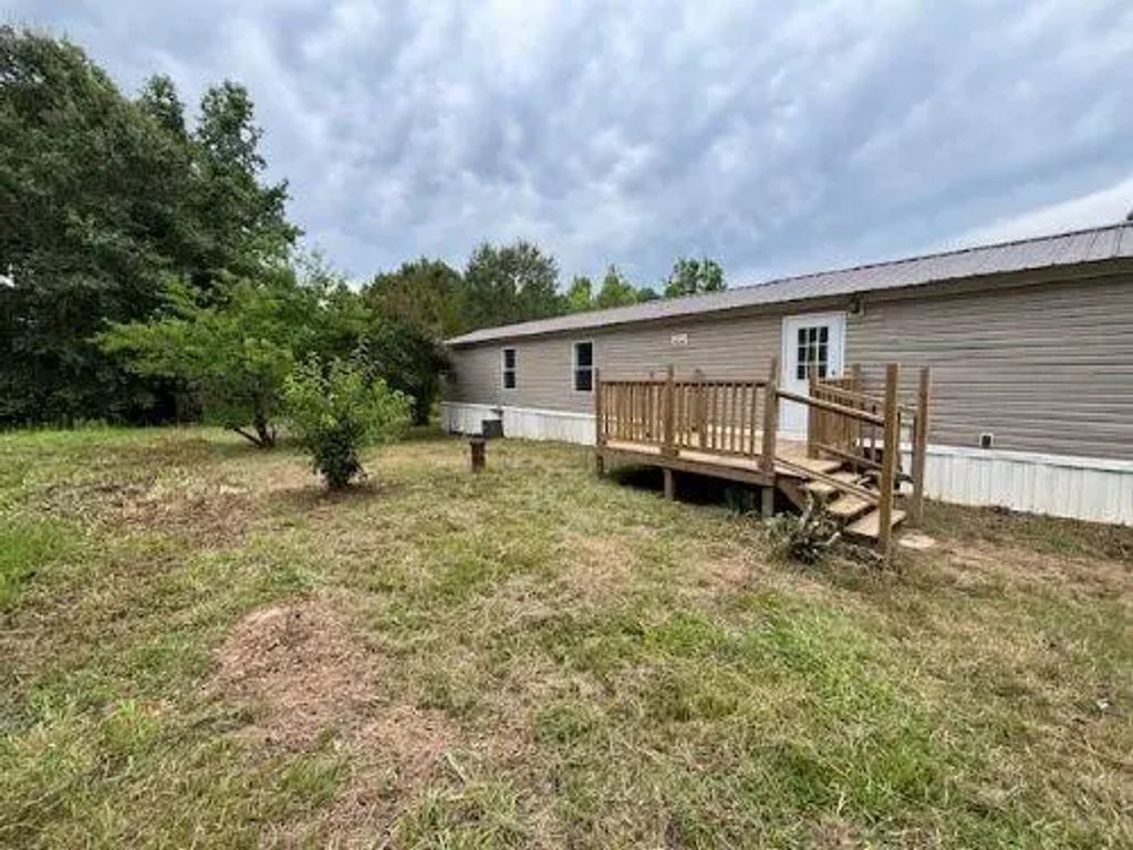 217 E Johns Road, Dodson