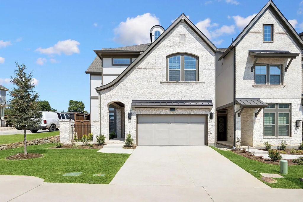 9109 Saddlecreek Drive, Dallas