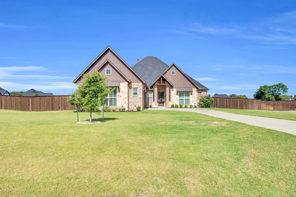 1111 Hayfield Drive, Midlothian