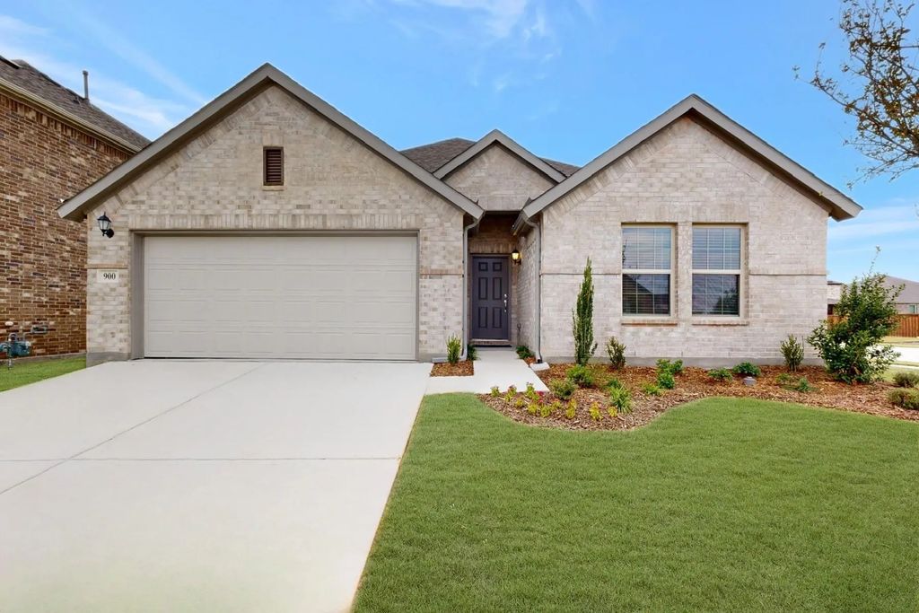 900 Wilson Drive, Justin