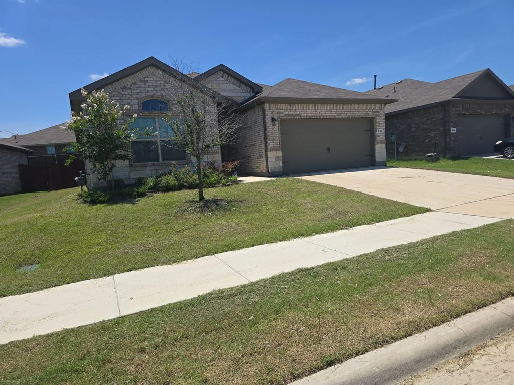 309 Crowfoot Drive, Fort Worth