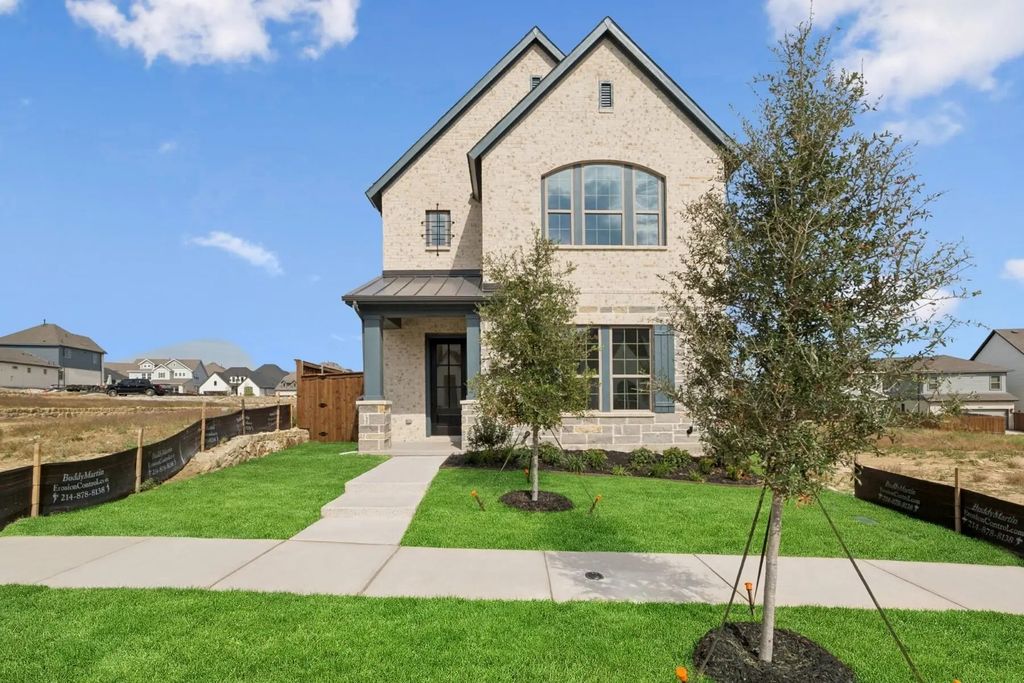 2225 Heather Hills Drive, Fort Worth
