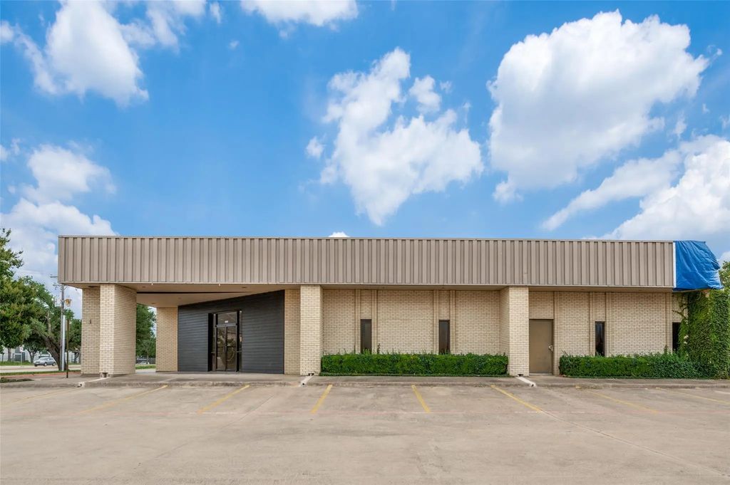 2345 State Highway 121, Lewisville