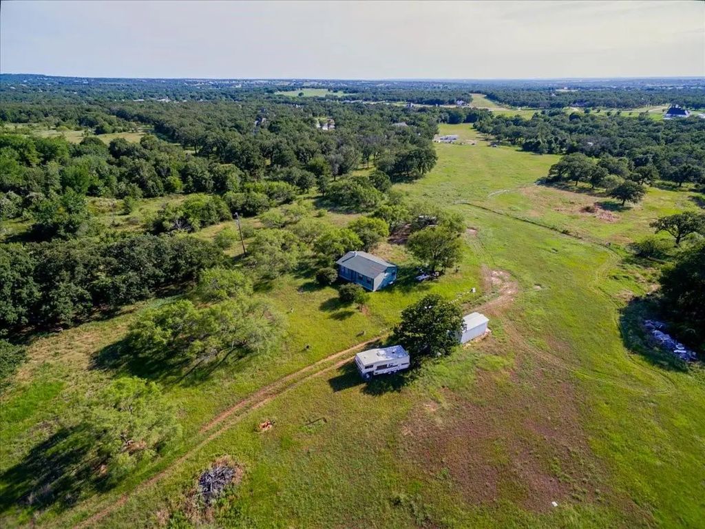 681 Red Top Road, Poolville