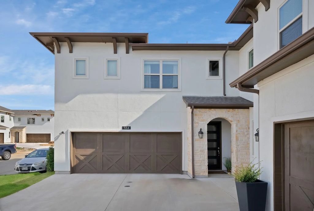 437 Waterscape Drive 1134, Hickory Creek