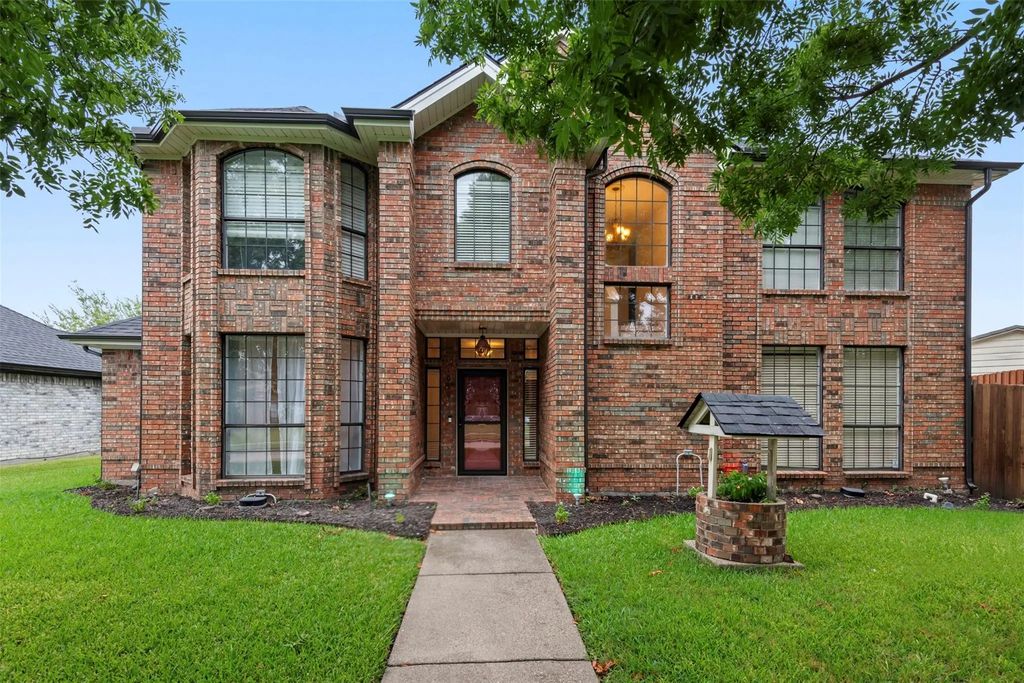 1016 Craig Drive, Mesquite