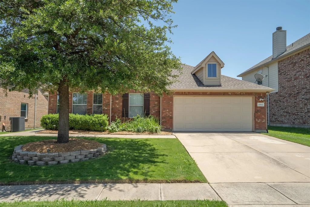 2912 Day Star Drive, Little Elm