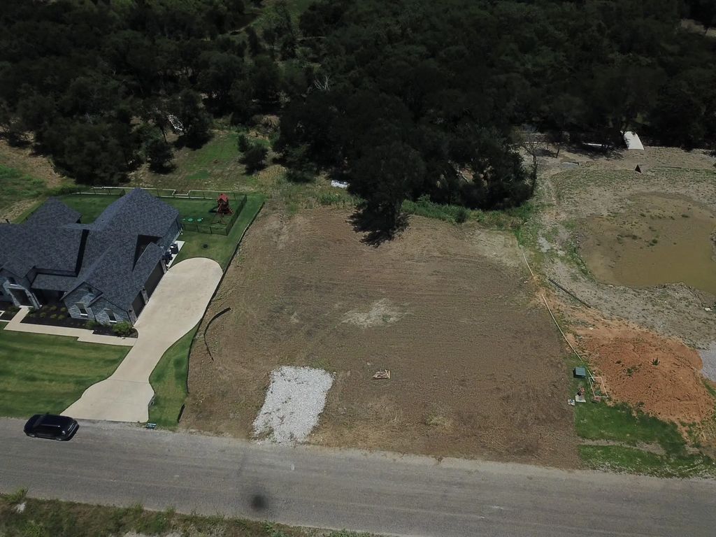 1925 Carter Lane, Gunter