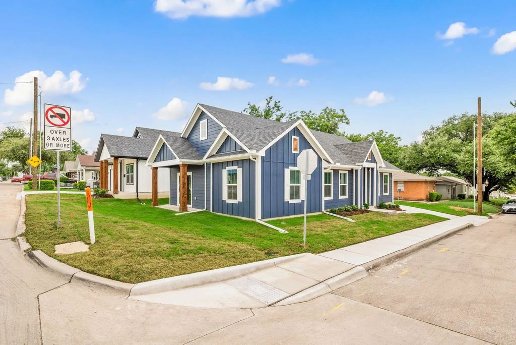 812 13th Street, Plano