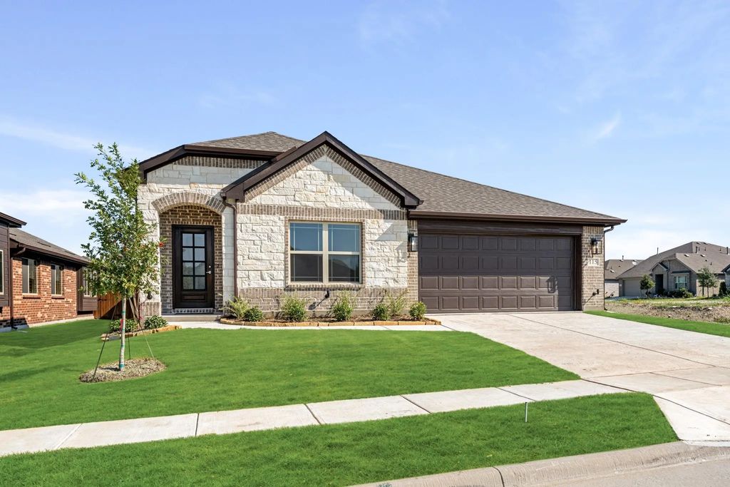 115 Wild Oak Glen, Lavon