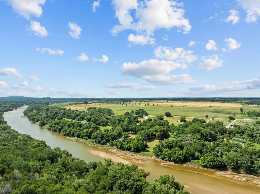 15509 Mitchell Bend Court, Granbury