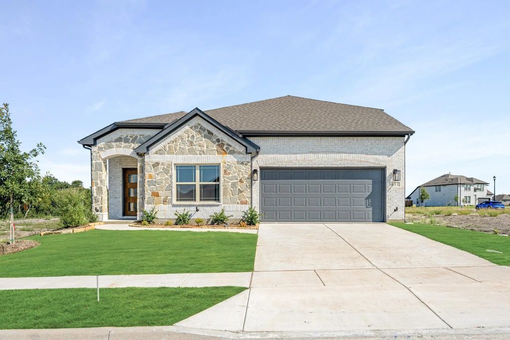 111 Cedar Grove Court, Lavon