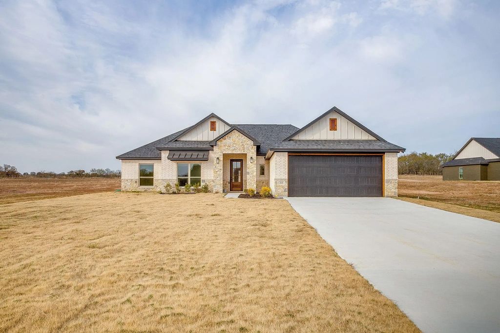 213 Jimmy Lane, Millsap