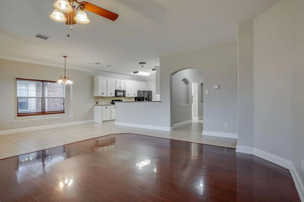 1001 Atlanta Drive, Denton