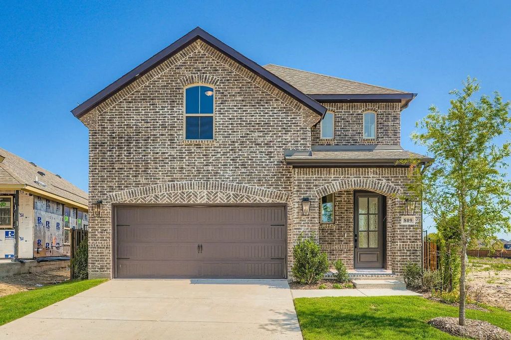 809 Willow Stream Drive, Lavon