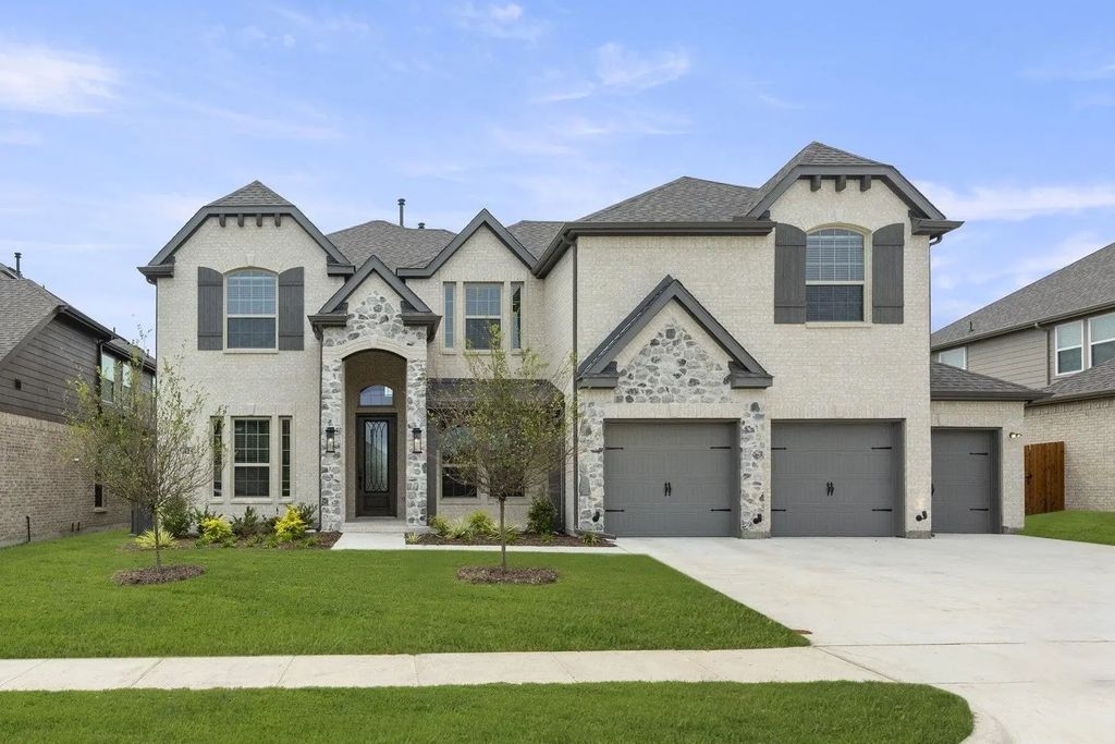 425 Curtiss Drive, Fate