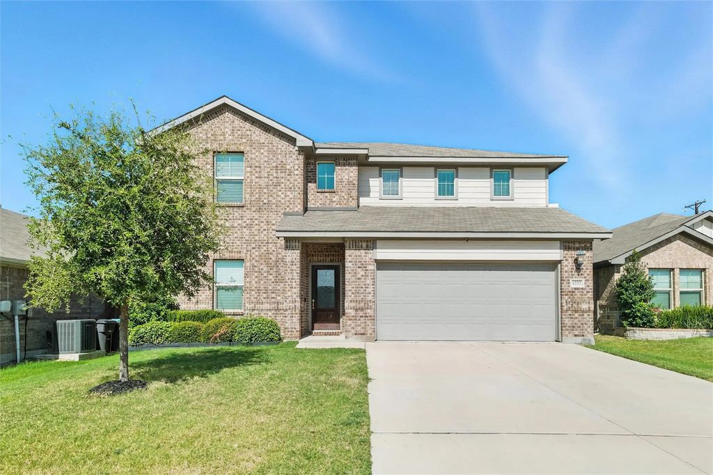 6333 Copperhead Drive, Fort Worth