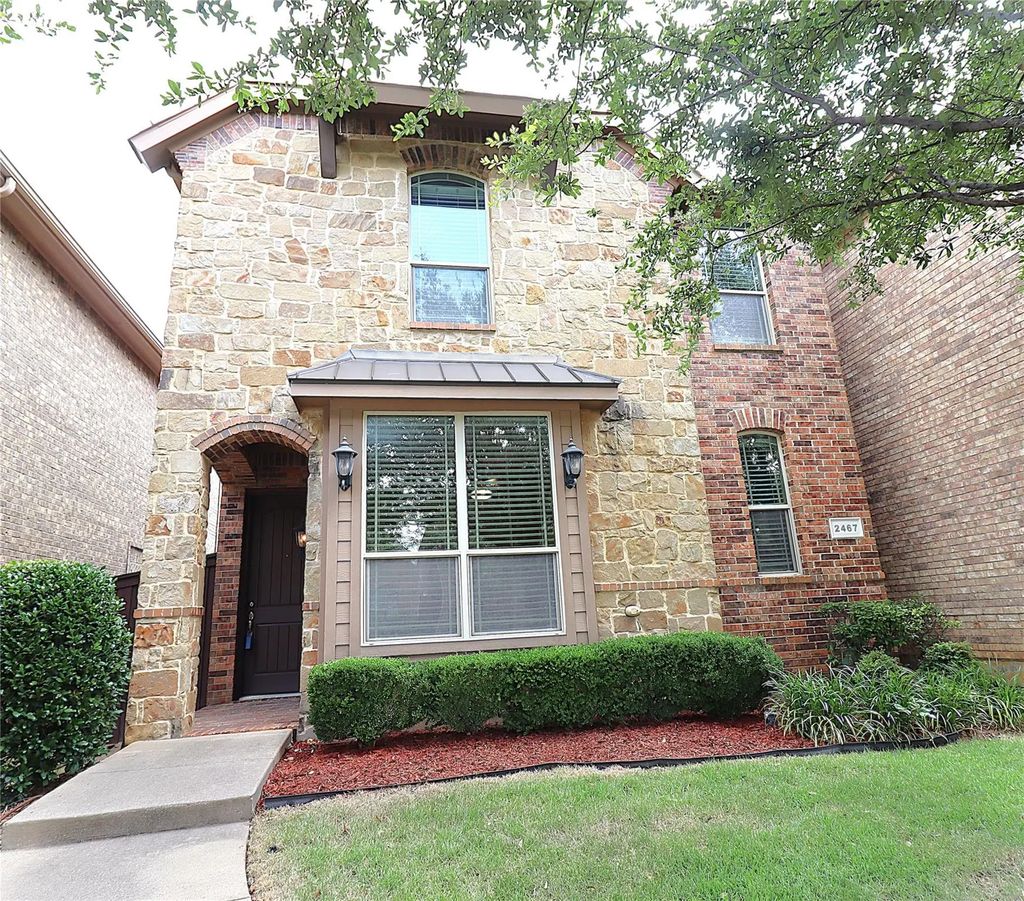 2467 Embleton Drive, Lewisville