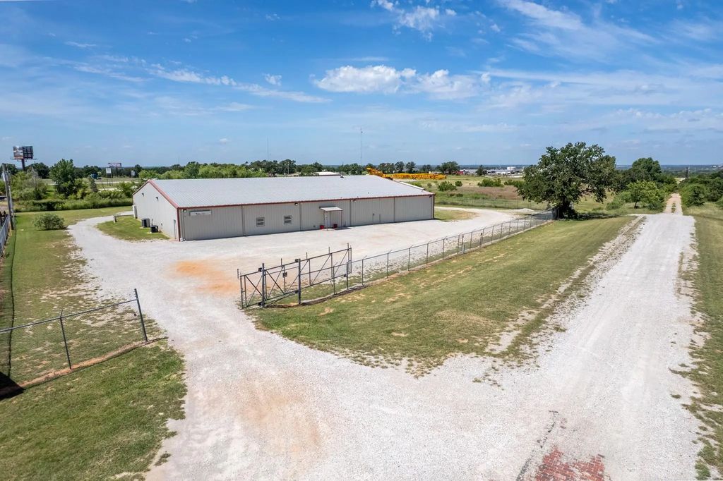 409 Hwy 80 546, Olden