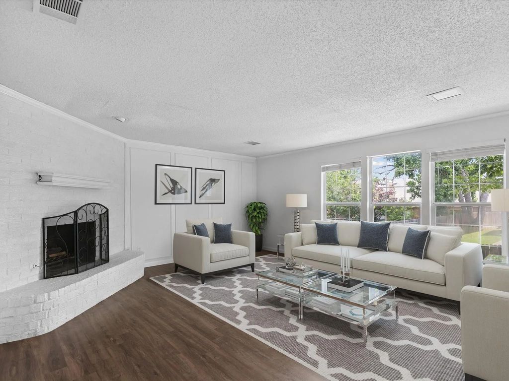2163 Villa Place A, Carrollton