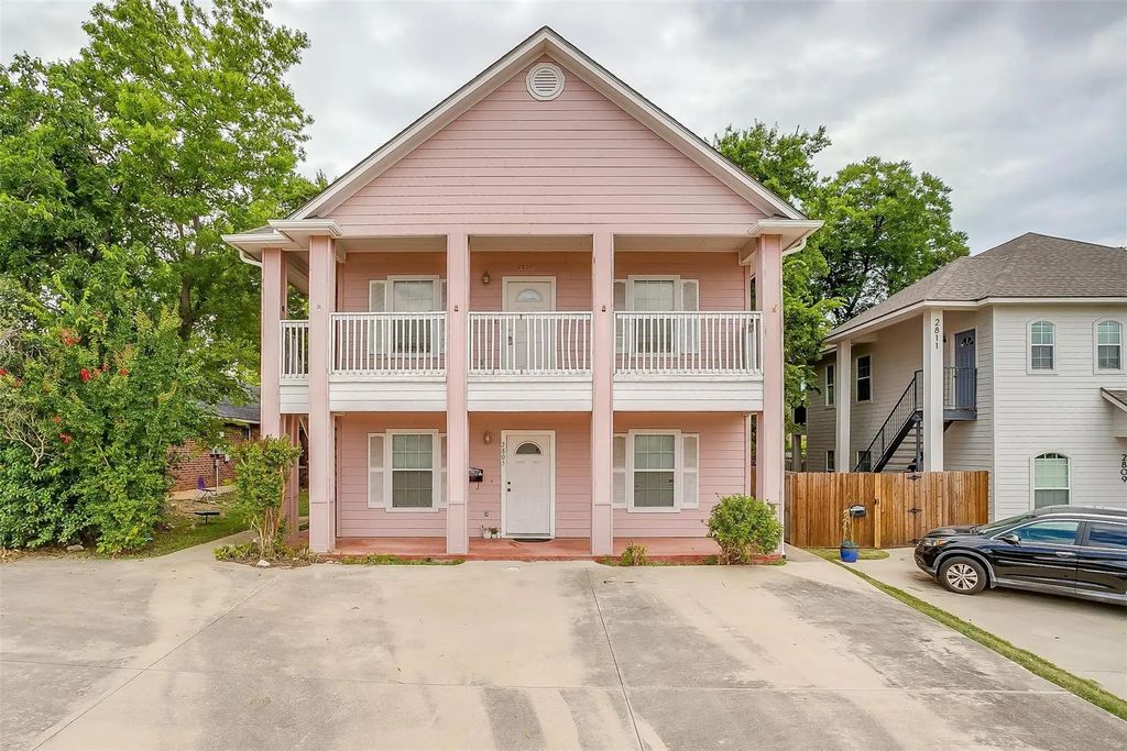 2805 Wayside Avenue 2805, Fort Worth