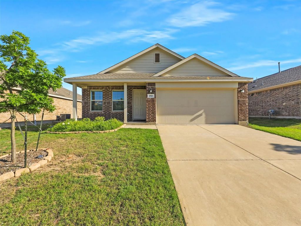1701 River Crossing Drive, Anna