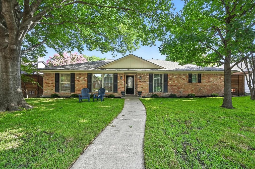 7407 Authon Drive, Dallas