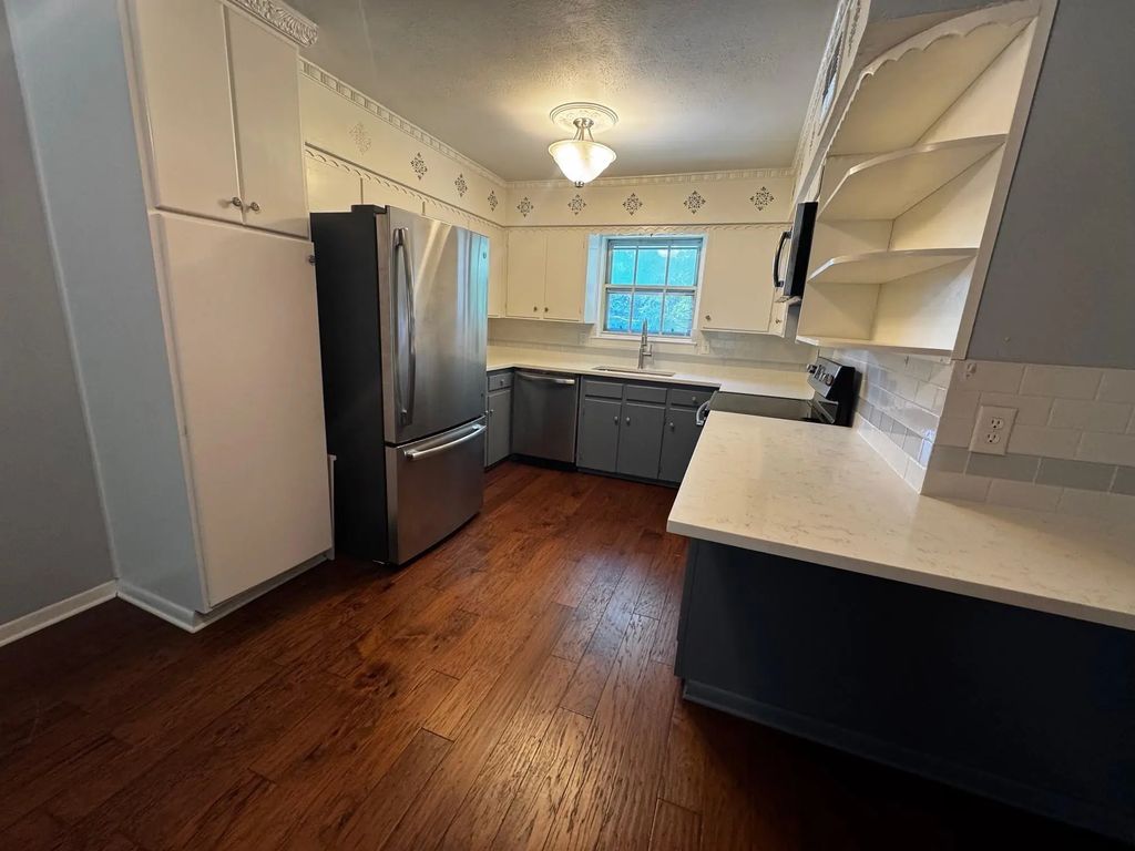 5818 E University Boulevard 207, Dallas