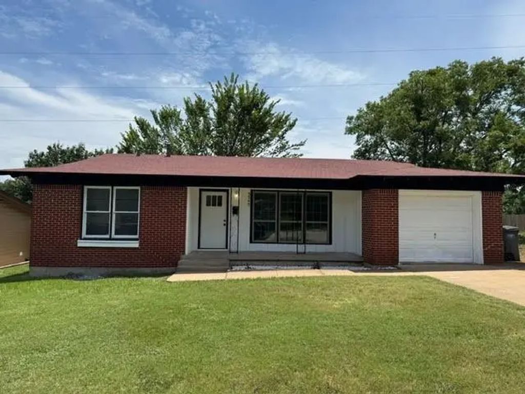 5540 Patton Drive, Fort Worth