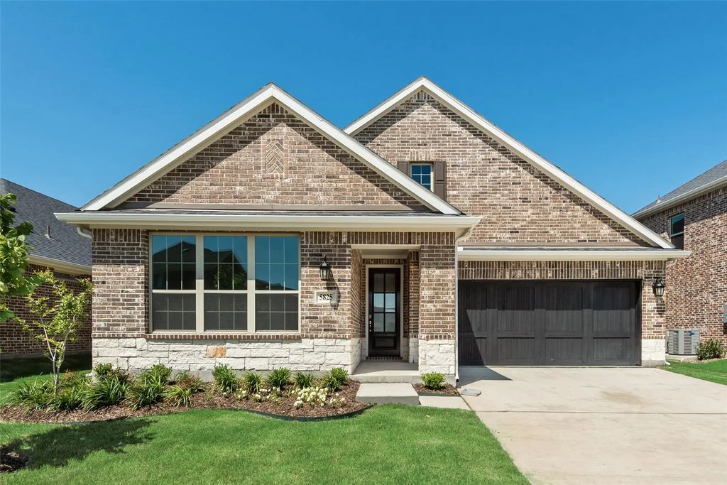 5825 Edward Drive, Celina