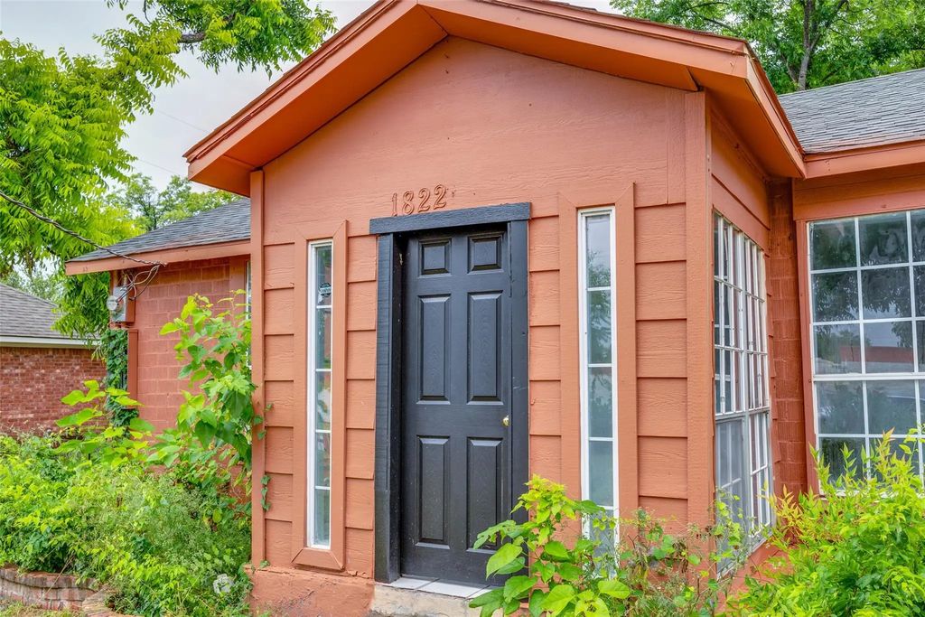 1822 Cranford Drive, Garland