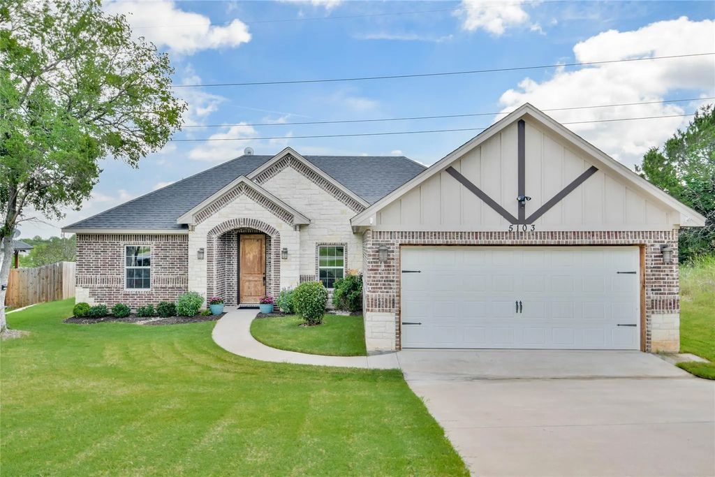 5103 San Marcos Court, Granbury
